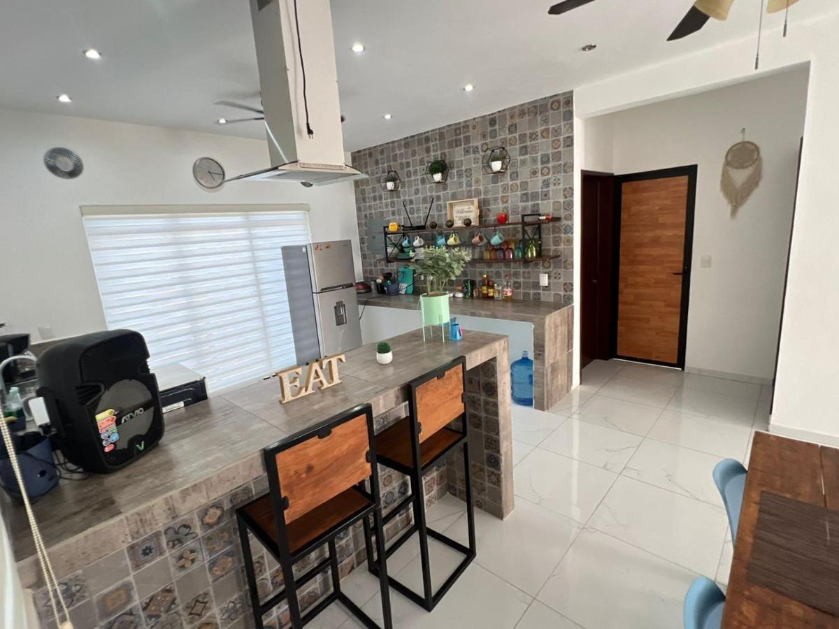Casa Paloma 2 En Segunda Planta Cerca De Aeropuerto Y Centro Comercial Chetumal Esterno foto