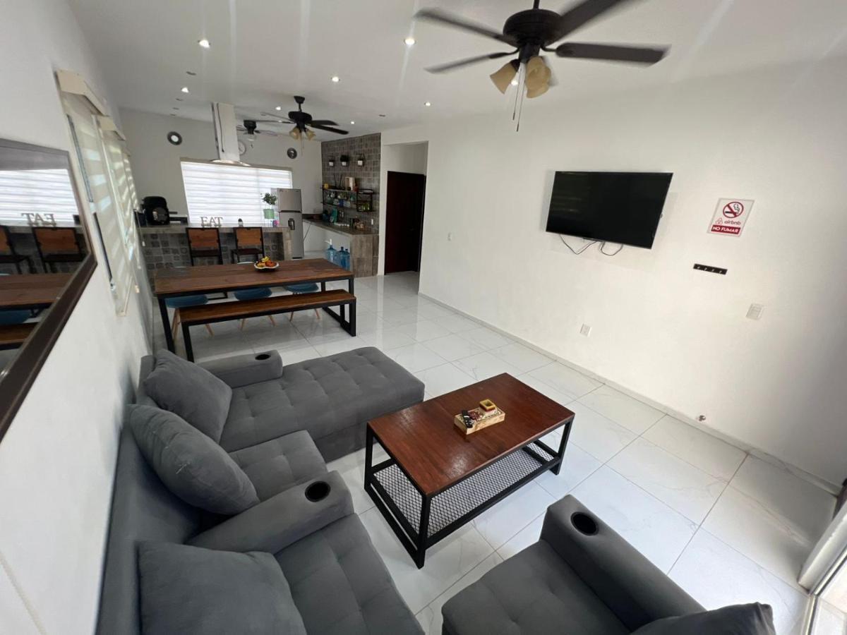 Casa Paloma 2 En Segunda Planta Cerca De Aeropuerto Y Centro Comercial Chetumal Esterno foto