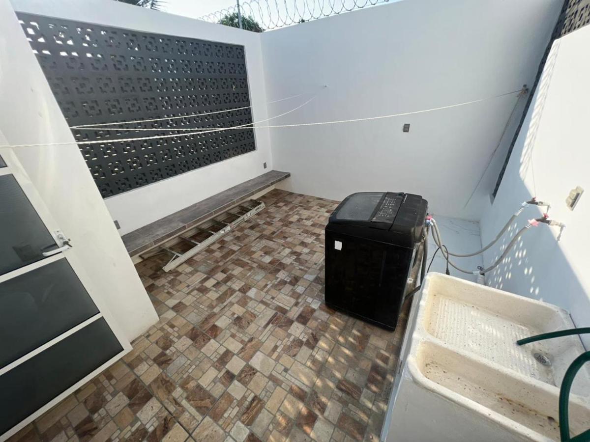 Casa Paloma 2 En Segunda Planta Cerca De Aeropuerto Y Centro Comercial Chetumal Esterno foto