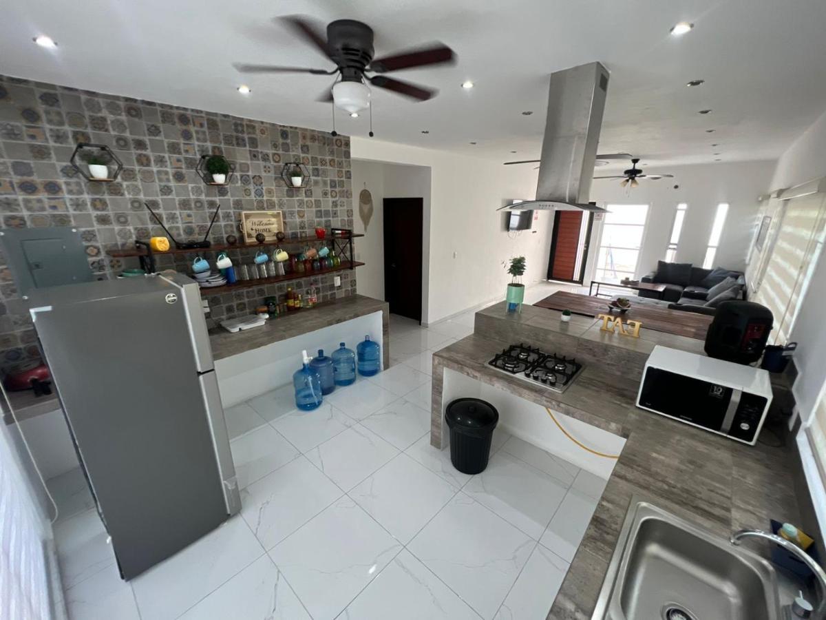 Casa Paloma 2 En Segunda Planta Cerca De Aeropuerto Y Centro Comercial Chetumal Esterno foto