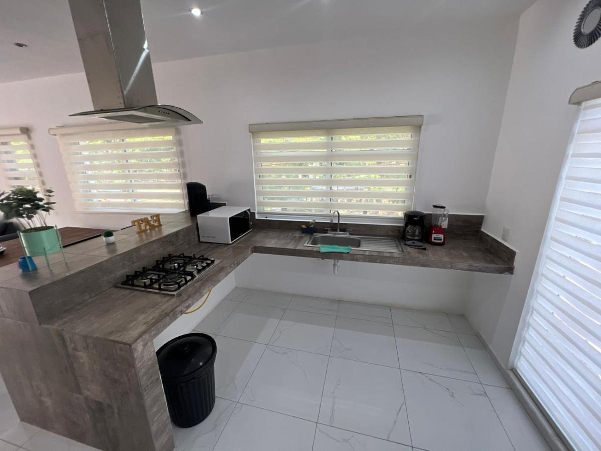 Casa Paloma 2 En Segunda Planta Cerca De Aeropuerto Y Centro Comercial Chetumal Esterno foto