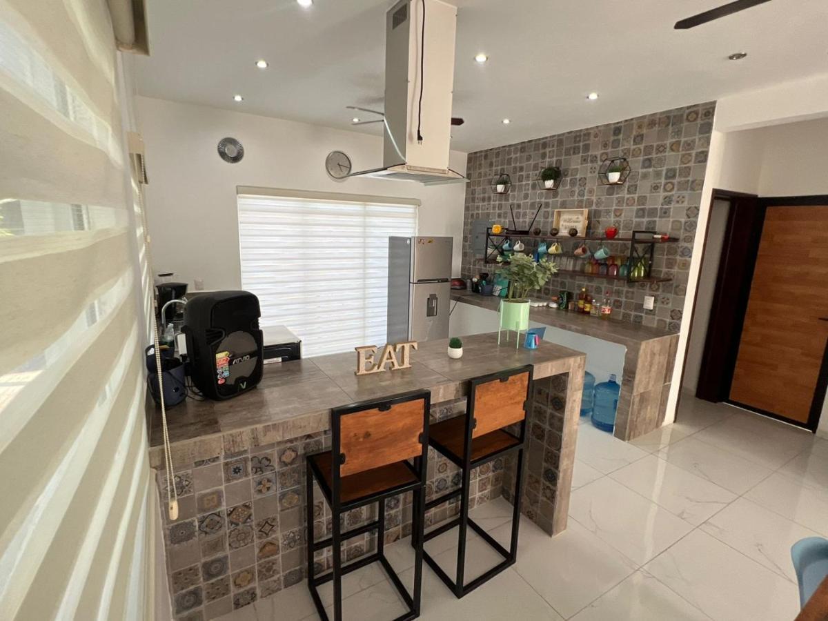 Casa Paloma 2 En Segunda Planta Cerca De Aeropuerto Y Centro Comercial Chetumal Esterno foto